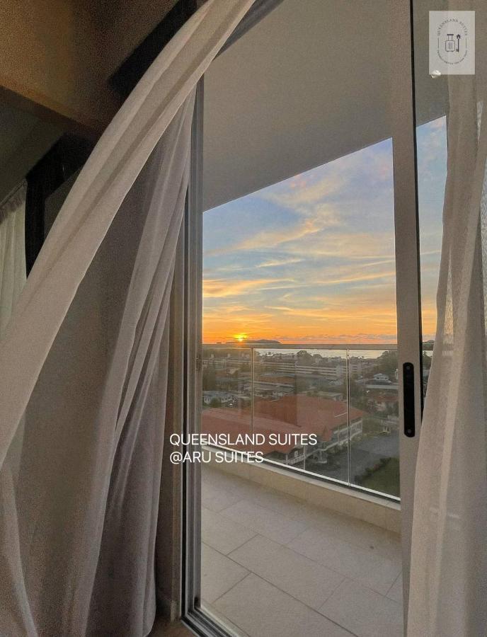 Queensland Suites At Aru Suites, Кота-Кинабалу Экстерьер фото